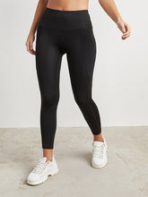 Mesh Insert Side Pocket Activewear Leggings